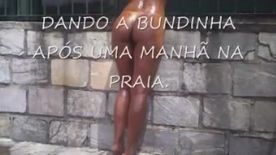 Selma de Recife dando a bundinha depois de volta da praia de Olinda