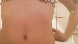 Novinhas hd caiu na net tirando roupa exibindo seios e vulva