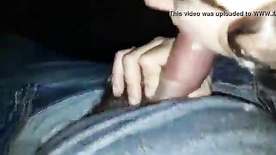 Boquete da novinha safada de Curitiba caiu na net mamando no caralho