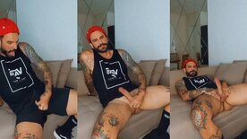 Ex-BBB Wagner Santiago mostrando o pênis e se masturbando