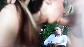 Puta Chupando Amante Na Frente Do Marido Corno Que Se Masturba Na Frente Da Esposa