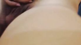Xvideo de travesti Batendo punhetinha na frente da webcam querendo da uma gozada