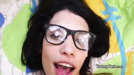 Porno amador empregada - Travesti patricinha fazendo sexo com entregador particular do papai