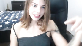 Cara de inocente mas adora sacanagem online pela webcam