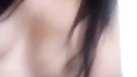 Tenho bucetinha limpinha cheirosa me cuido adoro sexo oral