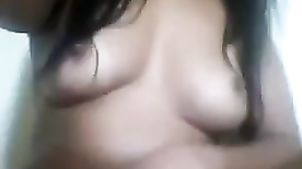 Tenho bucetinha limpinha cheirosa me cuido adoro sexo oral