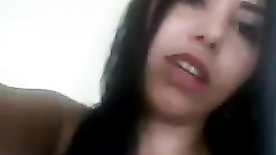 Tenho bucetinha limpinha cheirosa me cuido adoro sexo oral