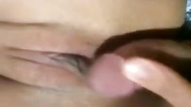 Filmando buceta da namorada latina antes do sexo