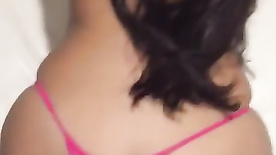 Novinhas trepando usando calcinha rosa video amador