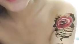 Bucetas asiaticas peludas caiu na net branquinha tatuada safada