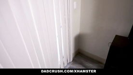 DadCrush - Watching Porn With My Pervy Stepdaughter