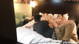 2 BBW Babes Masturbating Together in Photo Shoot