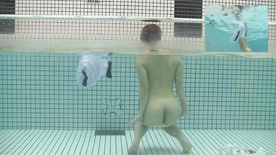 DIRTY JAPANESE TEEN UNDERWATER