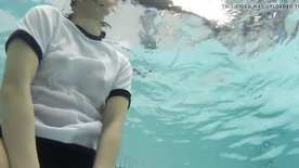 DIRTY JAPANESE TEEN UNDERWATER