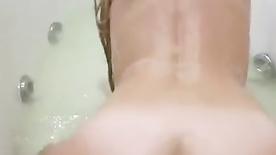 Hot girl with big boobs recorded in bathtub