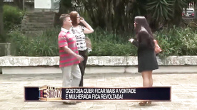 Morena gostosa tira a roupa em São Paulo e enfurece com muita razão mulher ciumenta
