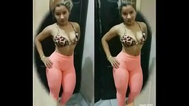 Loirinha safada levando rola grossa no cuzinho