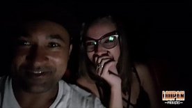 Casal transando no cine prive fazendo filme porno no banheiro gozando na boca da safada