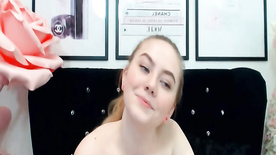 Blonde Babe Is Deviously Sexy On Her Cam Show