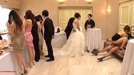 Porno no casamento depois que o a mulher resolveu transar com os convidados
