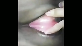 Gata mostrando a bucetinha mais linda no porno bem quente do sexo nacional