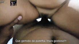 Gata morena levando o pau bem grande no sexo amador