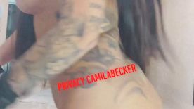 Camila becker peladinha mostrando a buceta