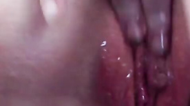 vídeo de novinha transando Puta gostosa se masturbando com vontade ate gozar