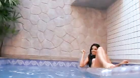 x vidio caseiro comendo morena gostosa na beira da piscina