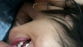 Alicya Ribeiro Pocahontas faz sexo oral em macho dotado e acaba sendo filmada