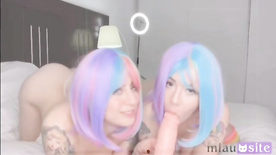 Lésbicas novinhas fazendo uma putaria gostosa na cama