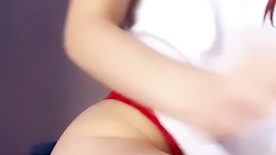 Lena Kitsune pelada mostrando os peitos e a bucetinha
