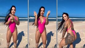 Morena Brena Barbosa rebolando na praia com maiô atolado no bundão