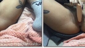 Biahh bucetuda tatuada do privacy se arreganha e soca todo consolo nela