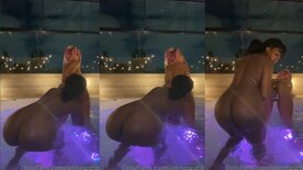 Fogosa Afro Gaybe chupando cuzinho da amiga dentro da piscina