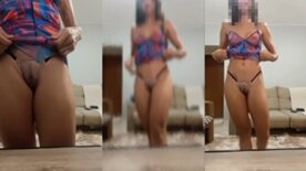 Esposa gostosa do corno Hotwife se exibindo peladinha para a alegria da rapaziada