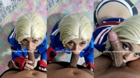 Devil Kaly uma cosplayer gostosa de joelhos pagando um boquete molhadinho para o namorado