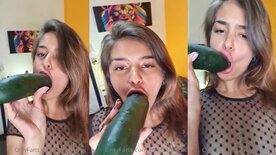 Oral Inocentefox chupando pepino grosso como chupa o pau do macho