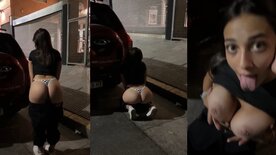 Putinha na rua exibindo bumbum e peitos com piercings