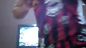 Torcedora Gostosa Do Atlético Paranaense Mostrando O Rabo Na Webcam